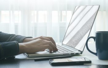 does cyberghost vpn keep logs