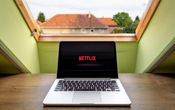ivacy vpn with netflix